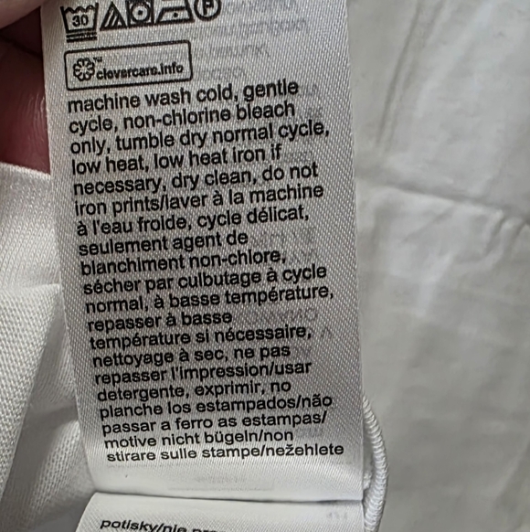 Calvin Klein Basic Tee - Picture 5 of 5